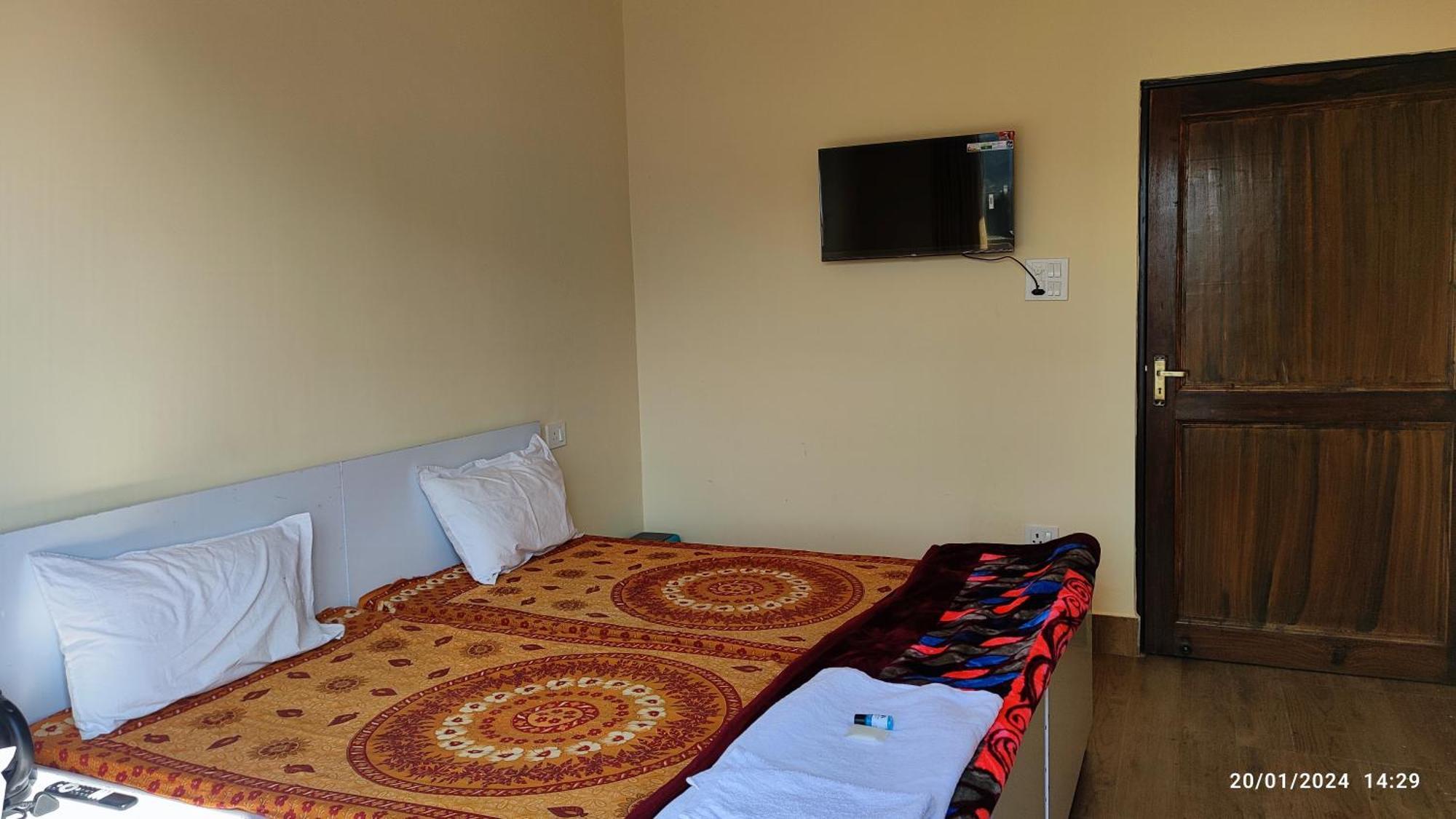 Host Labs Homestay - Premium View Bhimtal Exterior photo