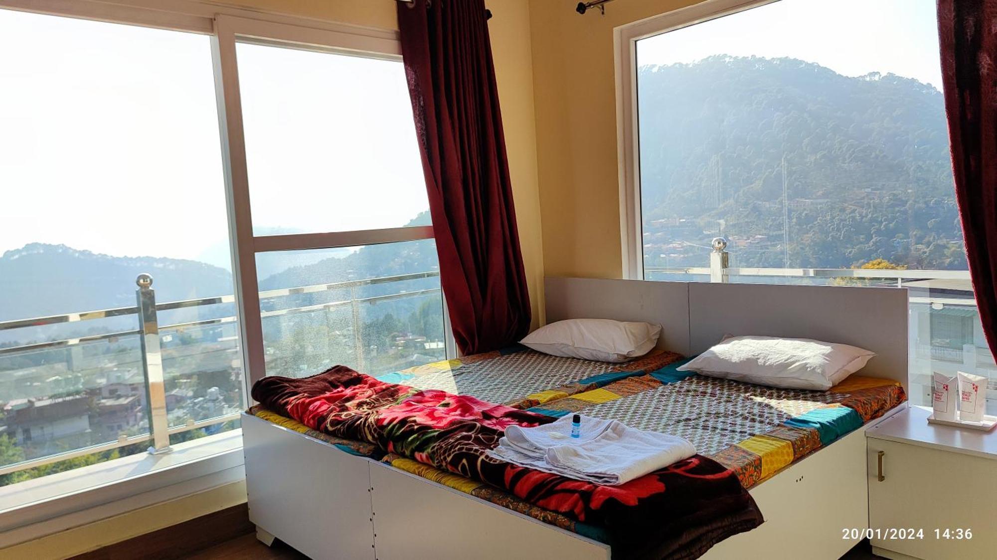 Host Labs Homestay - Premium View Bhimtal Exterior photo